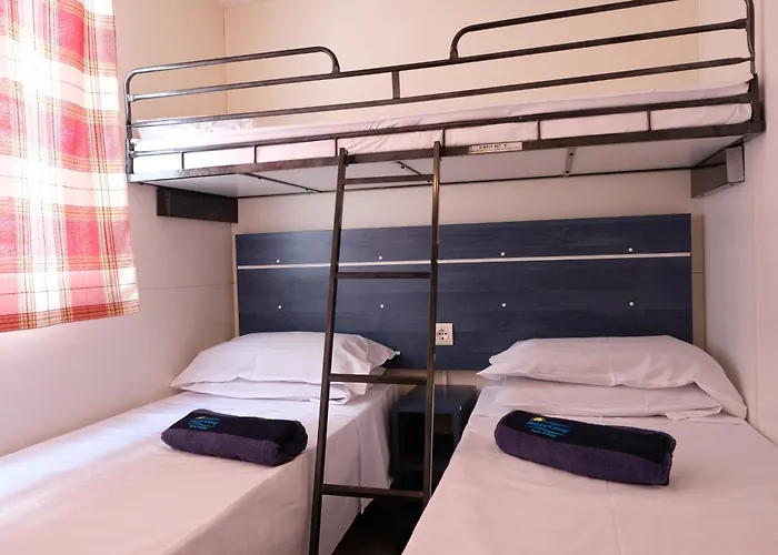 Happy Camp Mobilehomes In Camping Apollonia