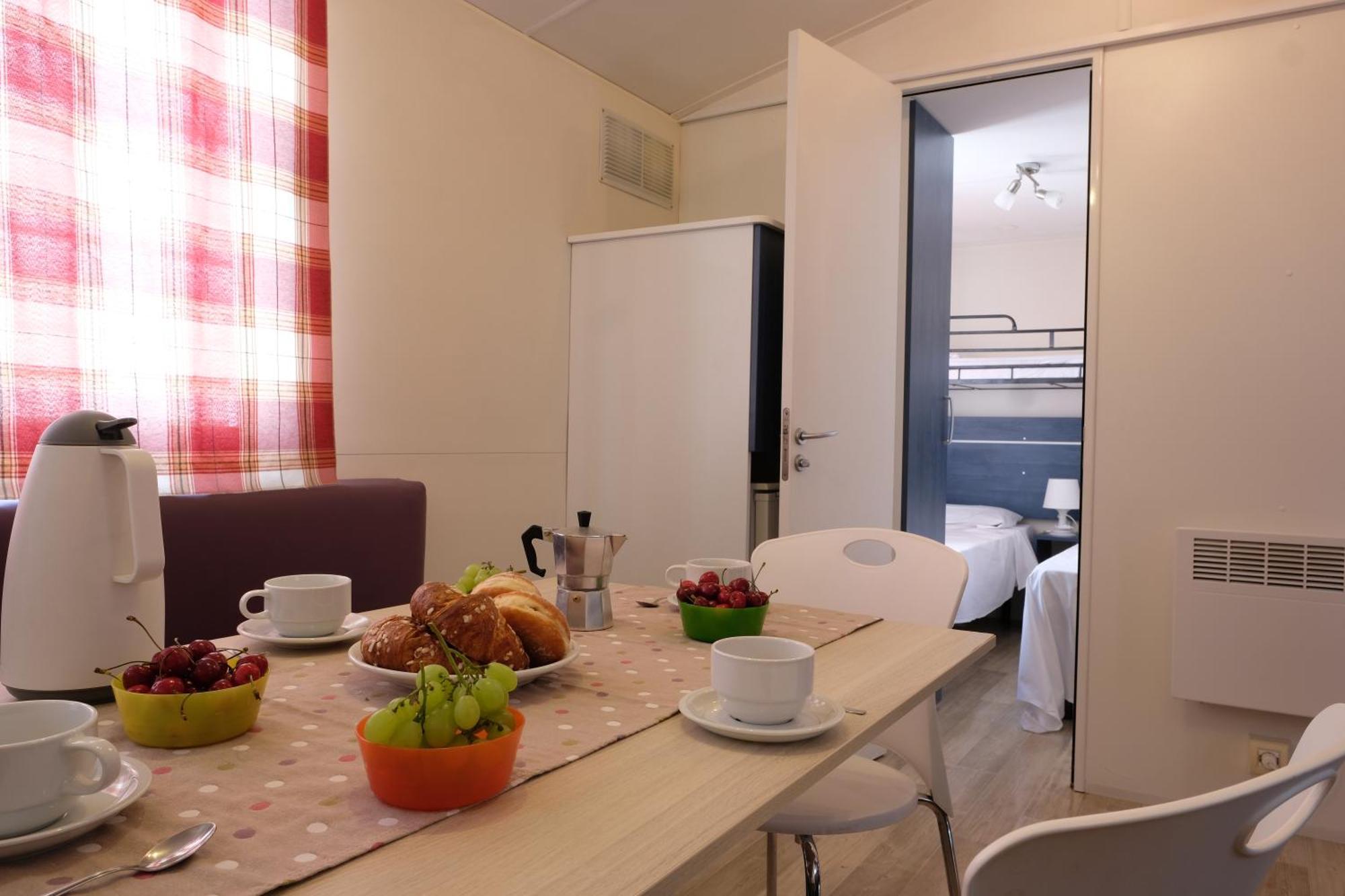 營地 Happy Camp Mobilehomes In Apollonia