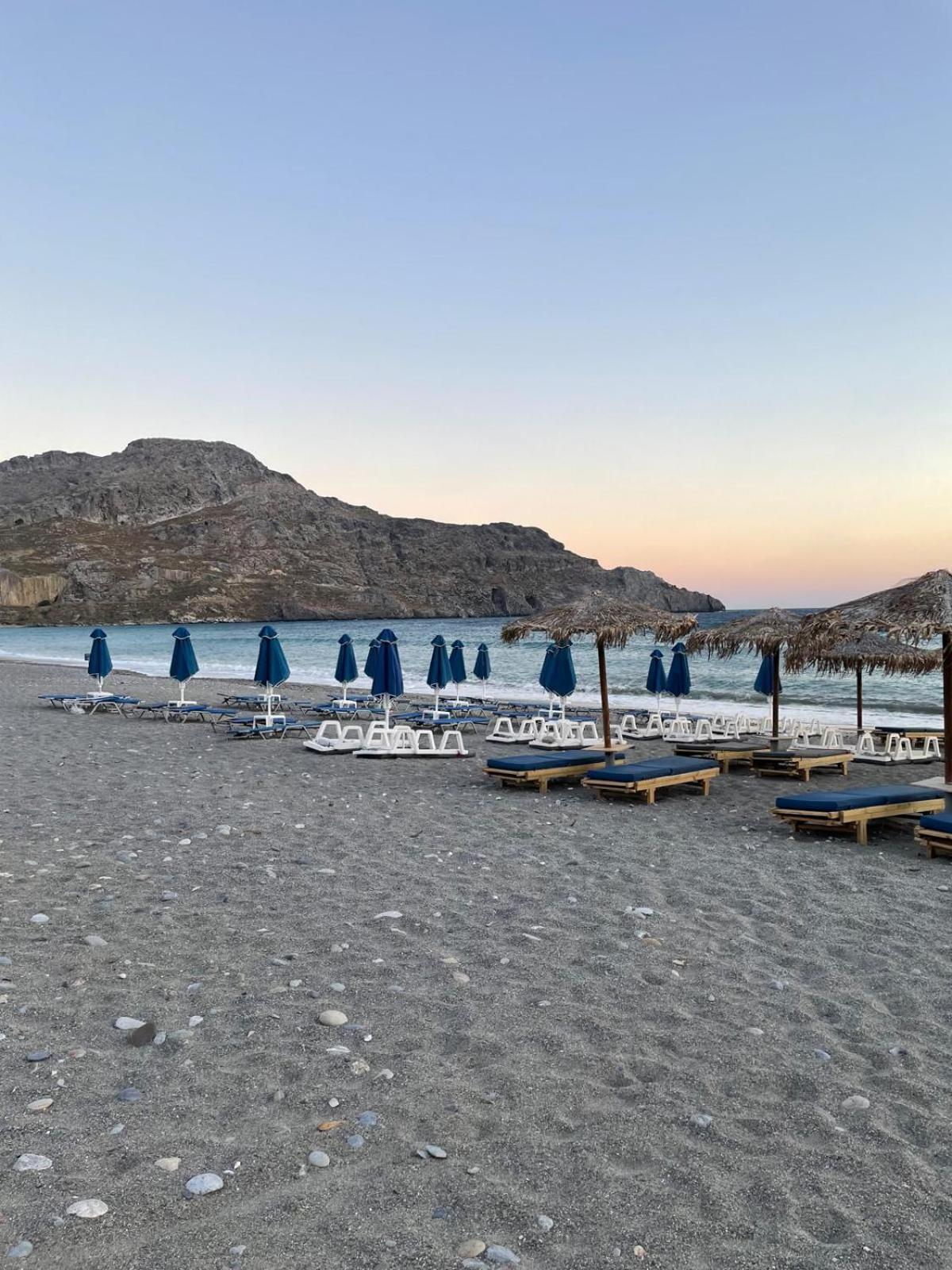 Happy Camp Mobilehomes In Apollonia *